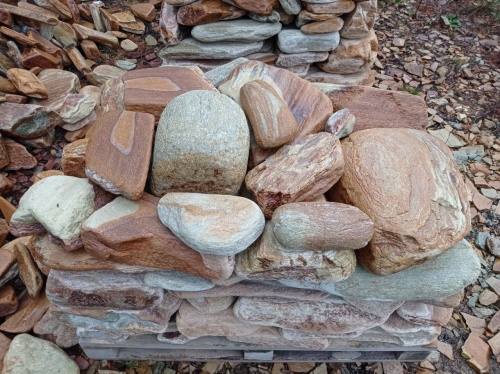 Златолит жёлтый, жёлто-зелёный глыбки и валуны для ланшафтного дизайна купить в Смоленске