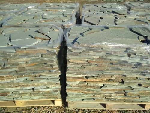 Плитняк златолит зелёный для цоколя, отмостки купить в Смоленске