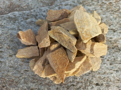 Златолит жёлтый декоративная каменная крошка купить в Смоленске