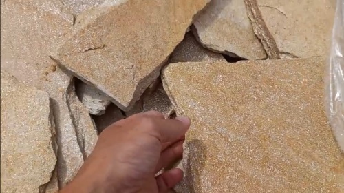 Плитняк златолит жёлтый золотистый для отмостки купить в Смоленске