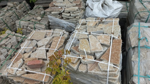 Гранитный плитняк галтованный для парковки купить в Смоленске