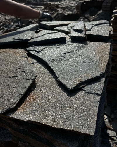 Плитняк златолит серебристый для фасада купить в Смоленске