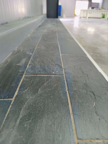 Плитка чёрная из натурального камня фасадная 30 см * 5 см, толщина 7 мм -30 мм купить в Смоленске