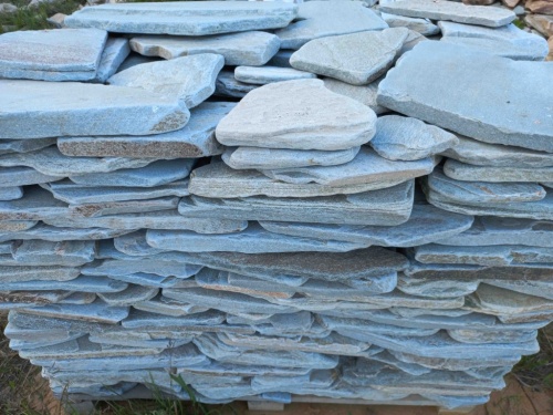 Плитняк златолит зелёный галтованный для цоколя купить в Смоленске